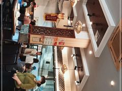 大堂-华盛园卷子王农家菜水库鱼