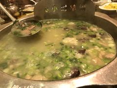 -山沟沟炒鸡(颐灏·海怡名都店)