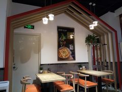 大堂-极有家小鱼小鸡石锅煲(佳兆业店)