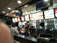 -麦当劳(宝山大厦店)