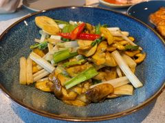 -半山腰·云南菜(侨福芳草地店)