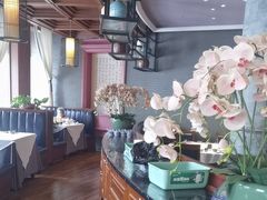 -八府香鸭·啫啫煲(华山路店)