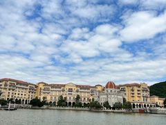 -平湖九龙山庄园圣马可酒店