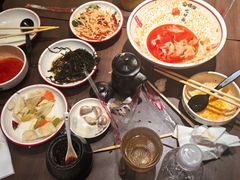 -顺溜·手工刀削面·黑金店(铜锣湾店)
