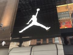 -Air Jordan(世贸天阶店)
