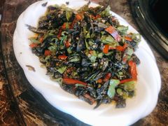 炒干巴菌-菌海森林·非遗野生菌火锅(西山区滇池路摩根道店)