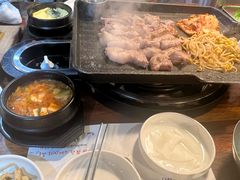 -Dombe豚(黑猪肉街店)