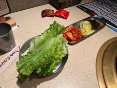 -蚂蚁洞·烤肉大营地(上海静安大悦城店)