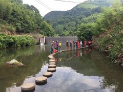 -夏霖九天银瀑风景区