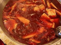 -山城年华老火锅(玉林店)