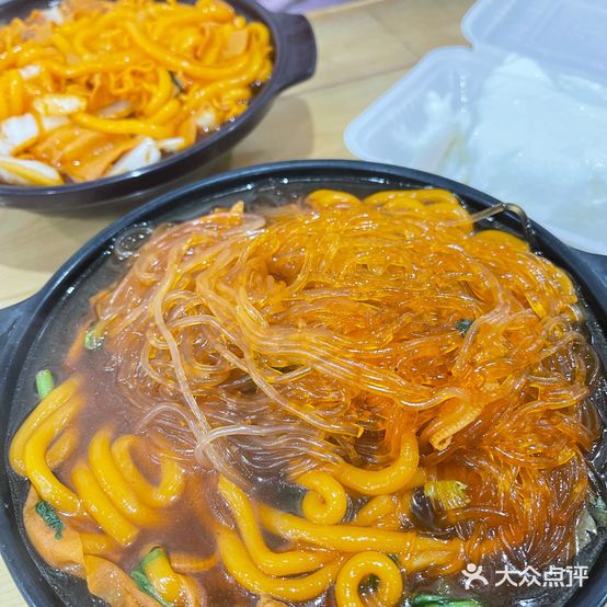 沈阳世成麻辣烫烧烤(地直街店)