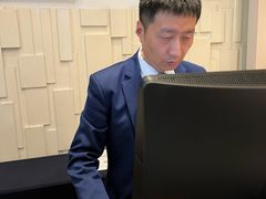 -上海浦东假日酒店