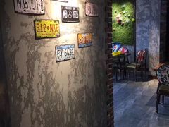-秋菊麻辣烫烧烤(卫士广场店)