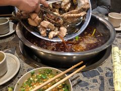 炸过的鱼摆摆-肖肖酸萝卜鱼火锅(总店)