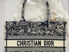 -DIOR迪奥(德基广场女装店)