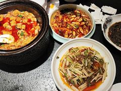 -万重锦·人文川菜馆(骡马市店)