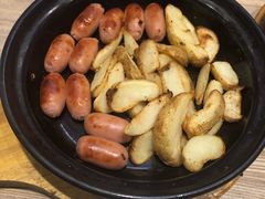 烤肠仔伴薯角-卢家妈妈·西餐厨房(潮州万泰左一城店)