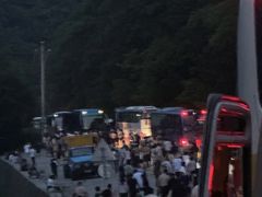 -红河谷漂流