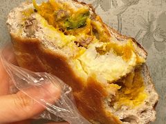 贝贝南瓜芝士香蒜鸡-PAOPAO Bakery&Café(港汇店)