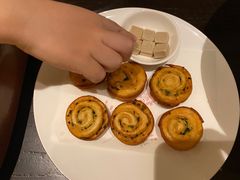 鹅肝酱葱油饼-甄御•海鲜新青岛菜(麦岛店)