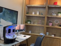 -苑苑vbeauty科技美容SPA