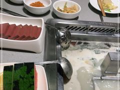 -海底捞火锅(海宁路店)