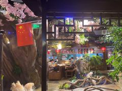-城墙拐拐火锅(三峡广场黑金冠店)