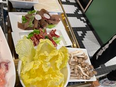 -一席地·本地鸡窝·杭帮鸡火锅(萧山银隆百货店)