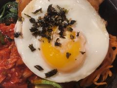 辣白菜五花肉石锅拌饭-七八冷面·延边朝鲜族美食(圣熙八号店)