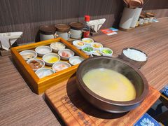 -良米山·云南野生菌过桥米线(上海首店)