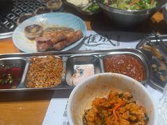 -唯成•韩国炭火烤肉 유성고기