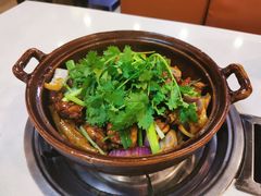 鸡煲-胡须佬鸡煲四季火锅(龙珠大道店)