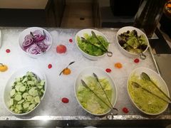 -海口绿发希尔顿酒店-田园汇自助餐·三文鱼·海鲜