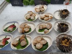 -雍容荟帝王蟹活龙虾展台自助(IFS黑金店)