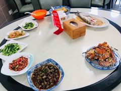 -七的湖·晚芳亭·阳澄湖农家菜·大闸蟹(莲花岛店)