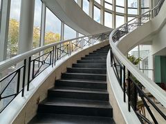 -上海虹桥当代艺术馆