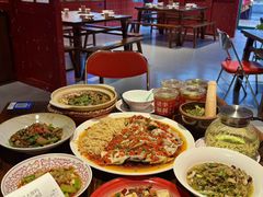 -黄弟大排档·湖南菜·小龙虾·小海鲜(凯旋北路店)