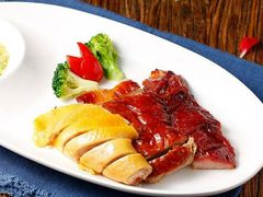 叉烧白切鸡烧肉三拼例牌-香港新曜记茶餐厅(万泰城店)