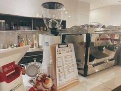 -范咖啡·沙拉鲜食(前海观峰阁店)