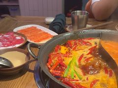 -巴卤社老火锅(财富店)