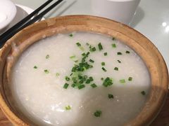 -新大咀港式茶餐厅(宝山万达店)