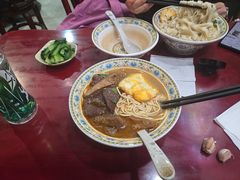 -金杨拉面王小吃面馆·牛三宝面·红烧牛肉粉