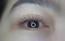 -一奈日式美甲美睫专门店