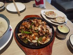 -小船渔村•大连菜•大连焖鱼(黄河路店)