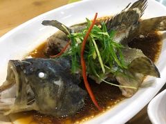 -四川小胡子海鲜(丁村万人海鲜广场店)