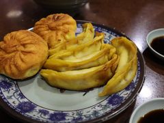 牛肉生煎包-凤凰园清真馆(科巷店)