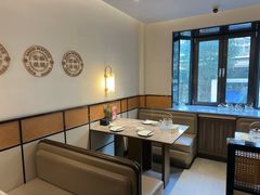 -吕氏焗小鲜•海鲜青岛菜(八大关店)