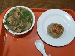 门钉肉饼-白魁老号饭庄(安内店)