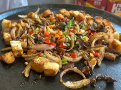 -老周炒拨拉(甘州总店)