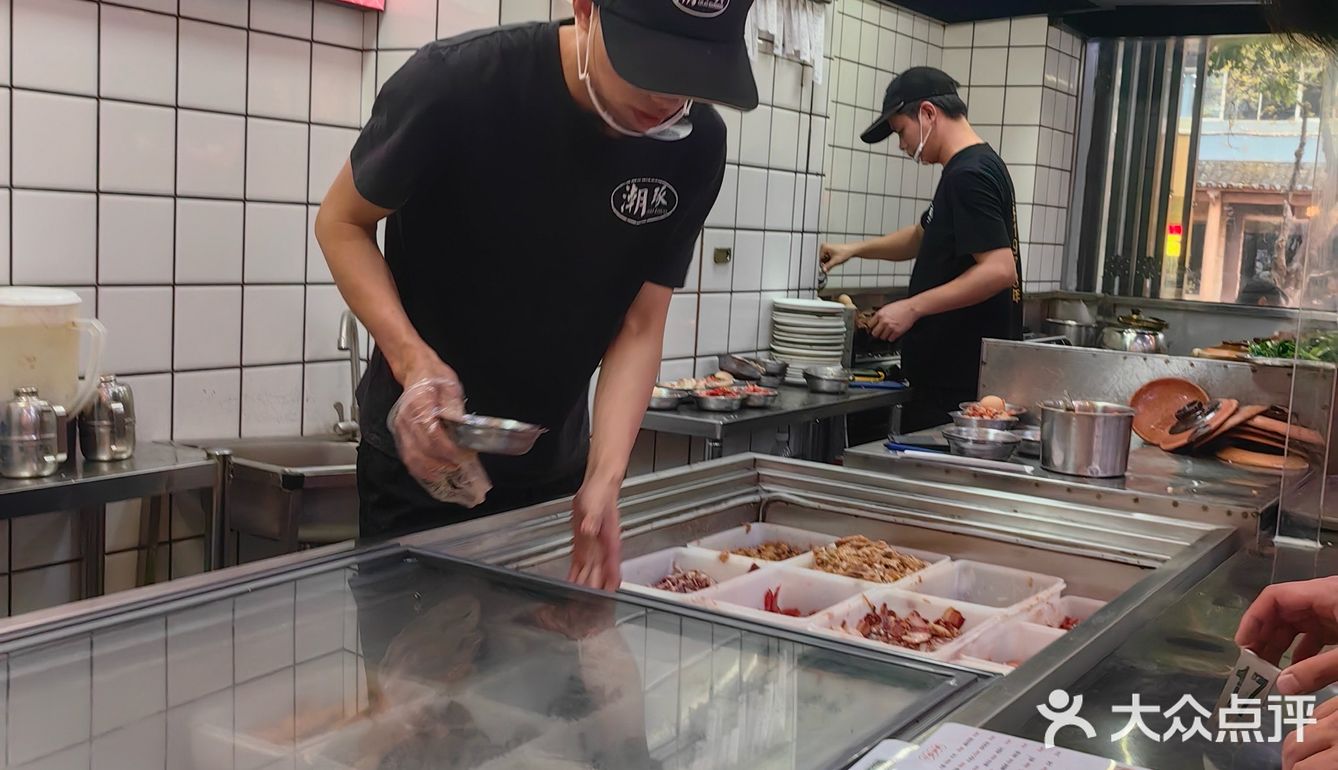 是在吉大吃了近10年的煲仔饭